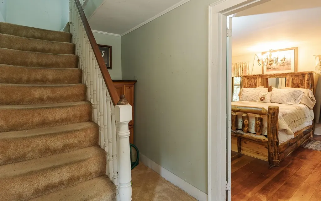 119 Main Street Walpole NH 03608