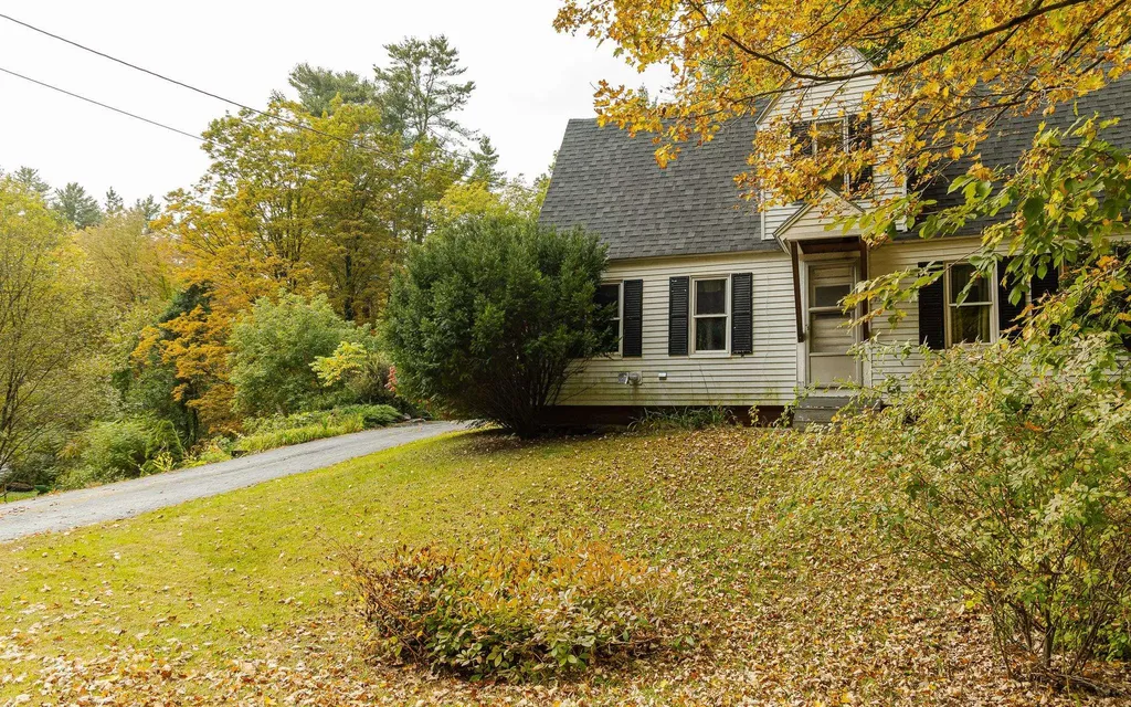 119 Main Street Walpole NH 03608