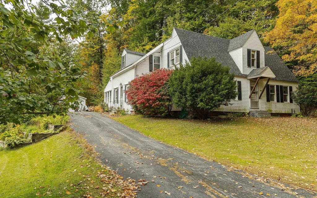 119 Main Street Walpole NH 03608