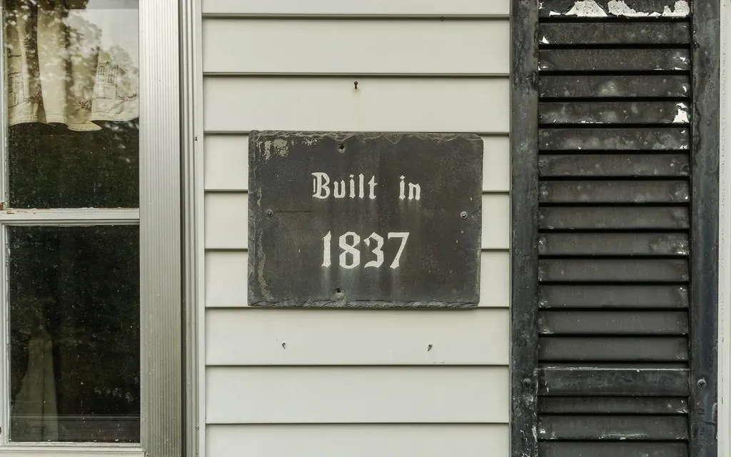 119 Main Street Walpole NH 03608