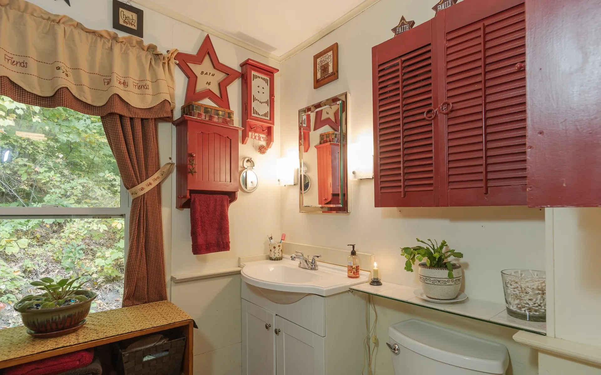 119 Main Street Walpole NH 03608