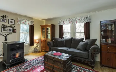 119 Main Street Walpole NH 03608