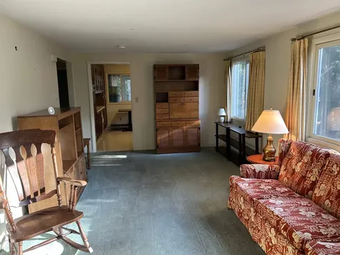 11 Amoskeag Road Concord NH 03301