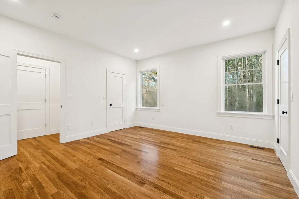 8 Washburn Farm Lane Kittery ME 03905