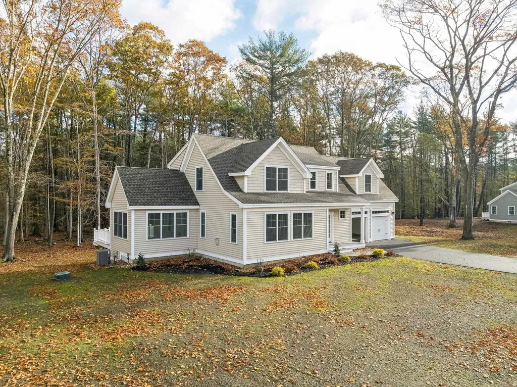 8 Washburn Farm Lane Kittery ME 03905