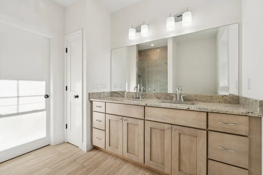 8 Washburn Farm Lane Kittery ME 03905