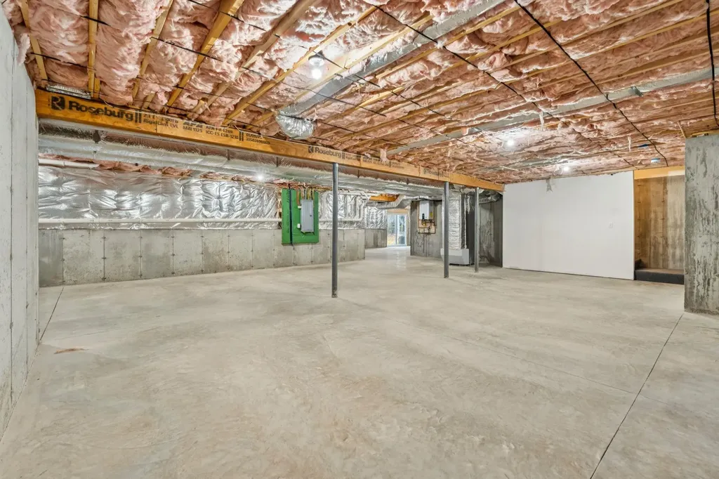 8 Washburn Farm Lane Kittery ME 03905