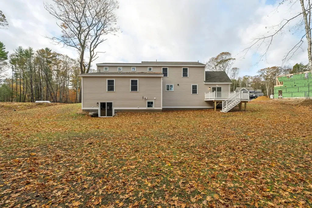 8 Washburn Farm Lane Kittery ME 03905