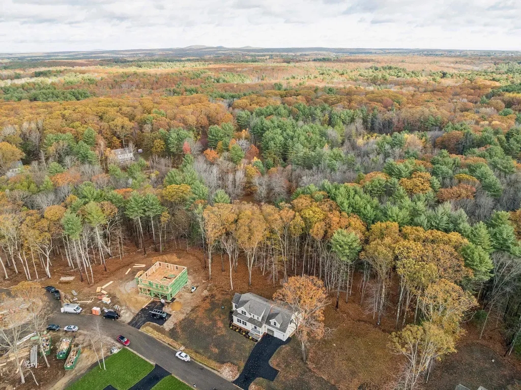 8 Washburn Farm Lane Kittery ME 03905