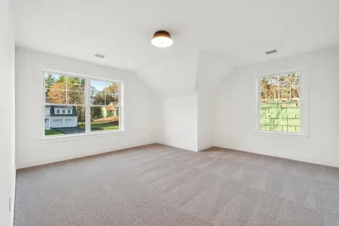 8 Washburn Farm Lane Kittery ME 03905