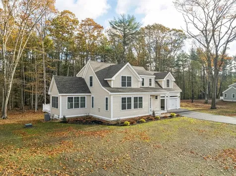 8 Washburn Farm Lane Kittery ME 03905