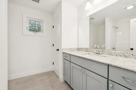 8 Washburn Farm Lane Kittery ME 03905