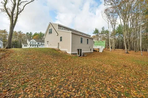 8 Washburn Farm Lane Kittery ME 03905