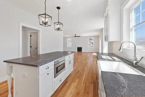 8 Washburn Farm Lane Kittery ME 03905