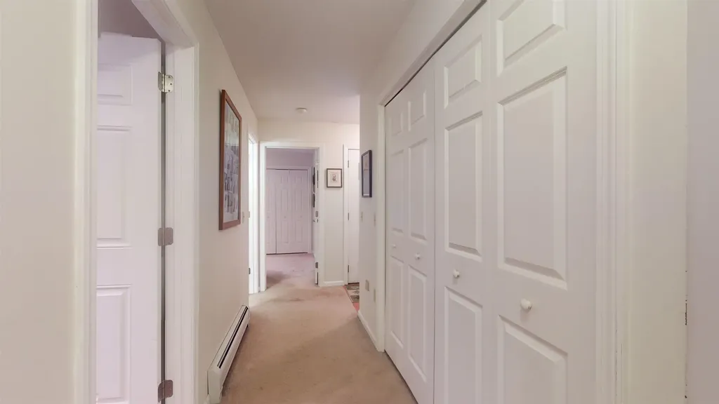 12 Goldenrod Lane Concord NH 03301