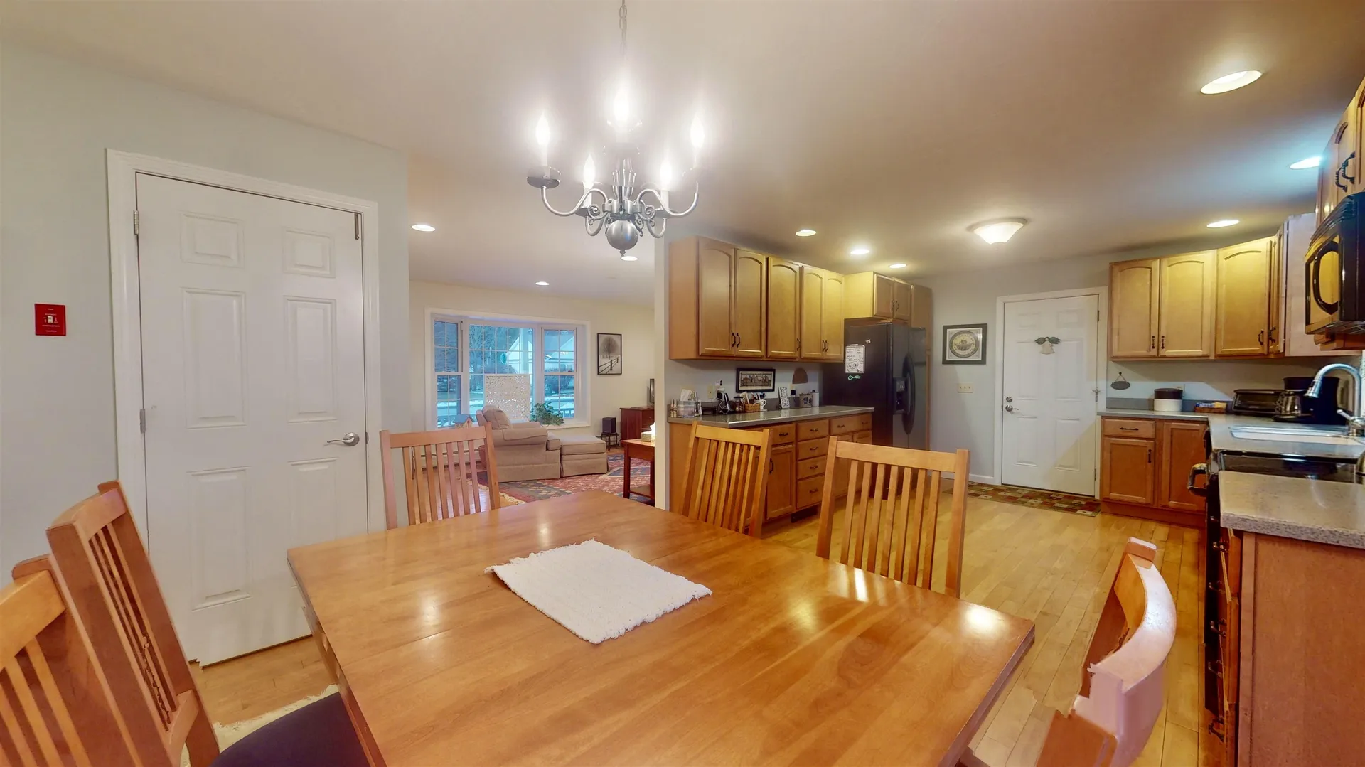 12 Goldenrod Lane Concord NH 03301