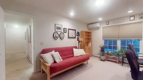 12 Goldenrod Lane Concord NH 03301