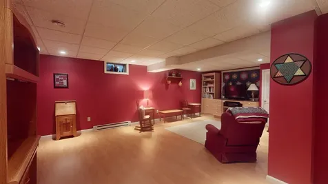 12 Goldenrod Lane Concord NH 03301