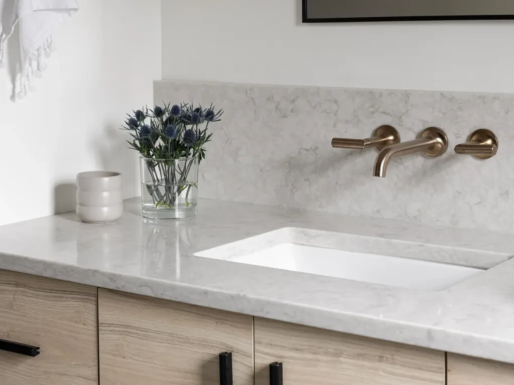 302 South Peak Road Lincoln NH 03251