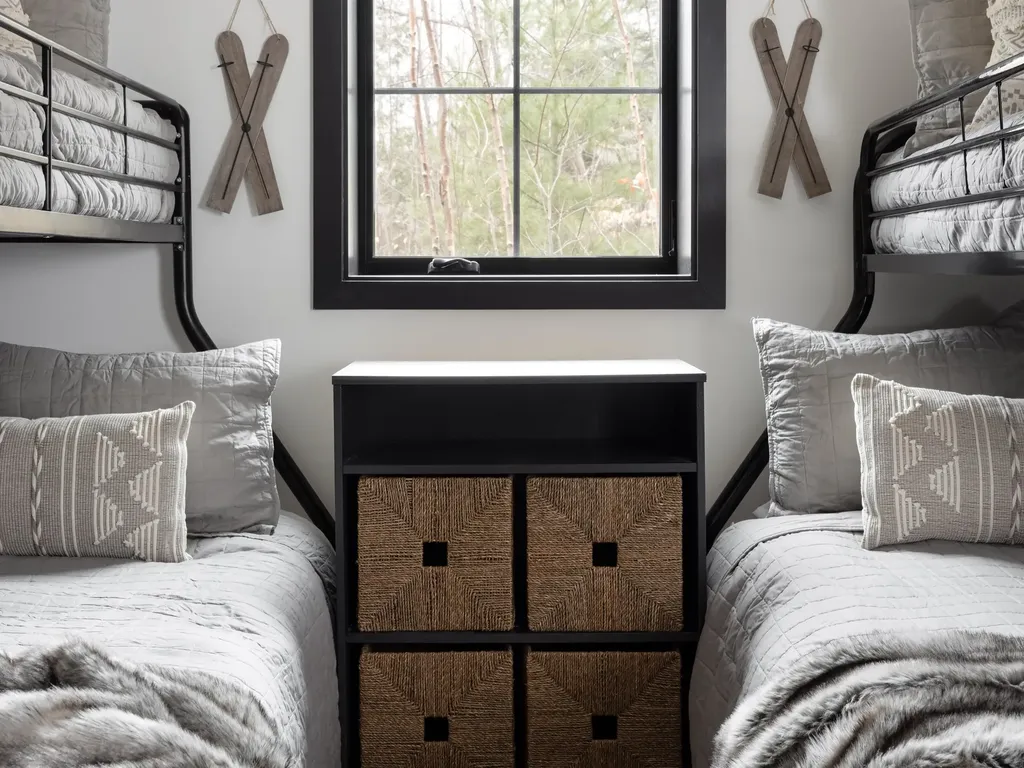 302 South Peak Road Lincoln NH 03251