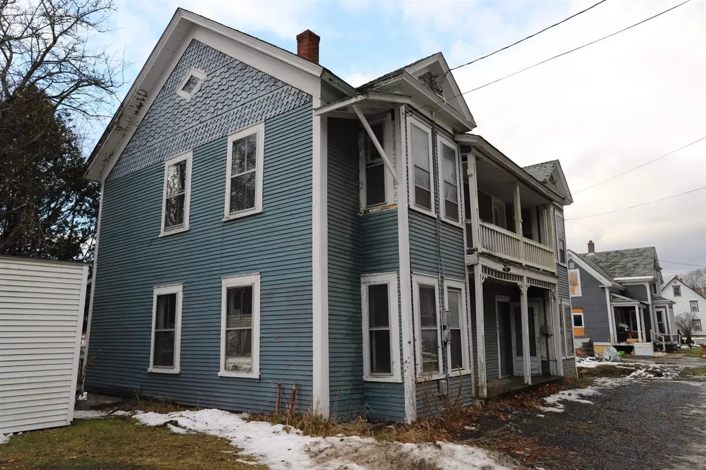 184 Glover Road Barton VT 05822