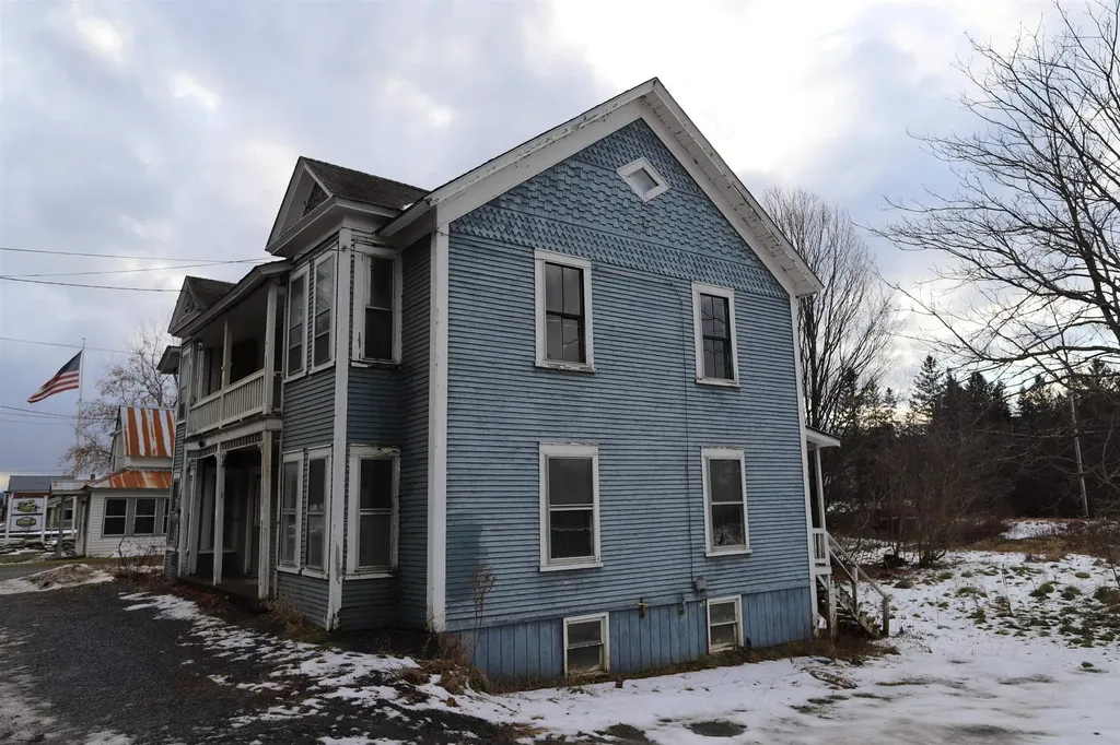 184 Glover Road Barton VT 05822