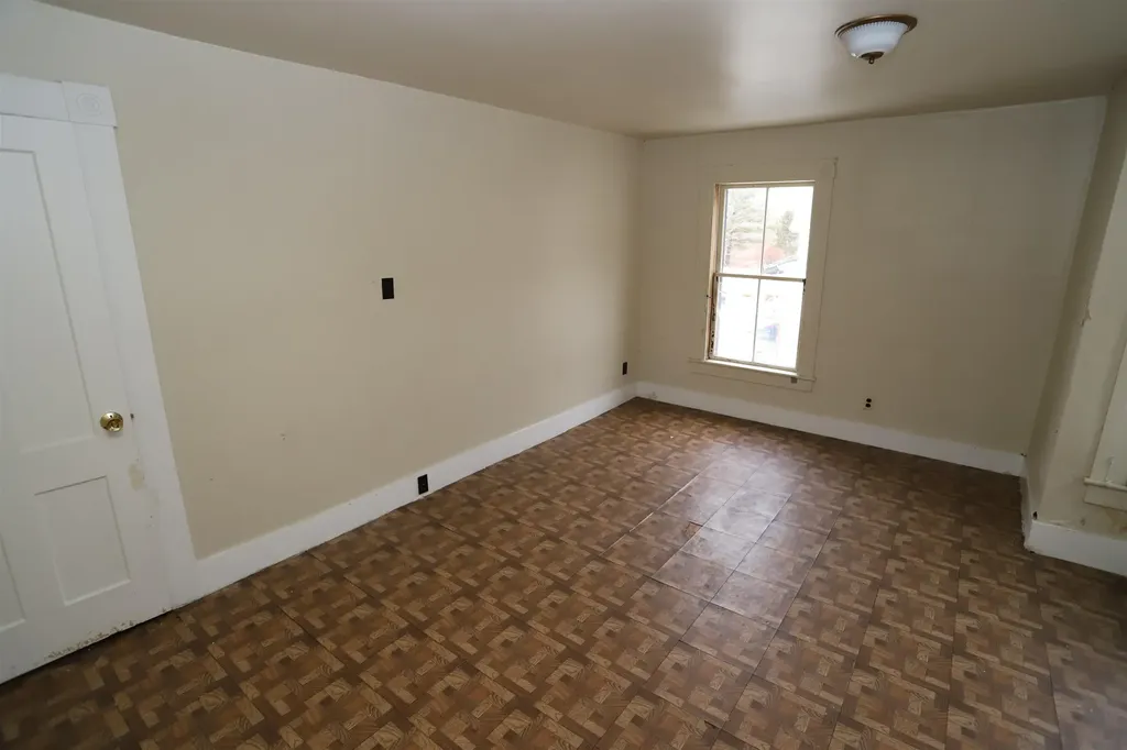 184 Glover Road Barton VT 05822