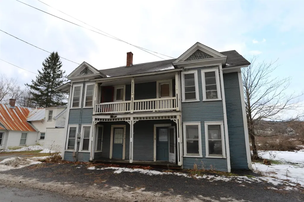 184 Glover Road Barton VT 05822