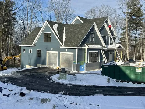 22 Deadreckoning Point Laconia NH 03246