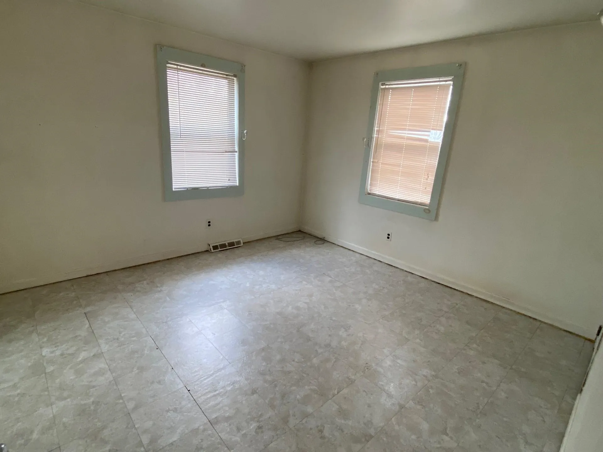 62 Cottage Grove Burlington VT 05408