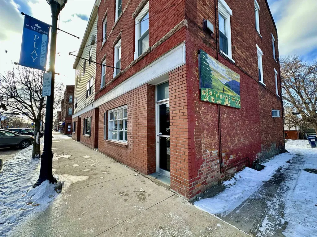 128 North Main Street St. Albans City VT 05478