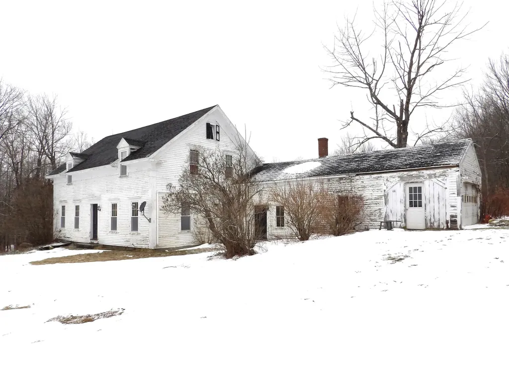 68 Taylor Road Sanbornton NH 03269-0