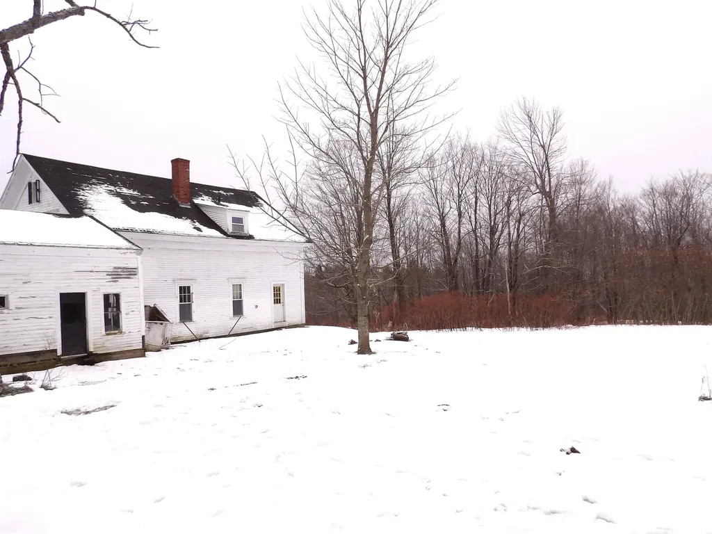 68 Taylor Road Sanbornton NH 03269-0