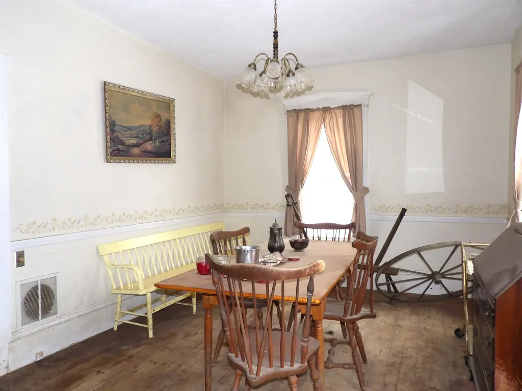 68 Taylor Road Sanbornton NH 03269-0