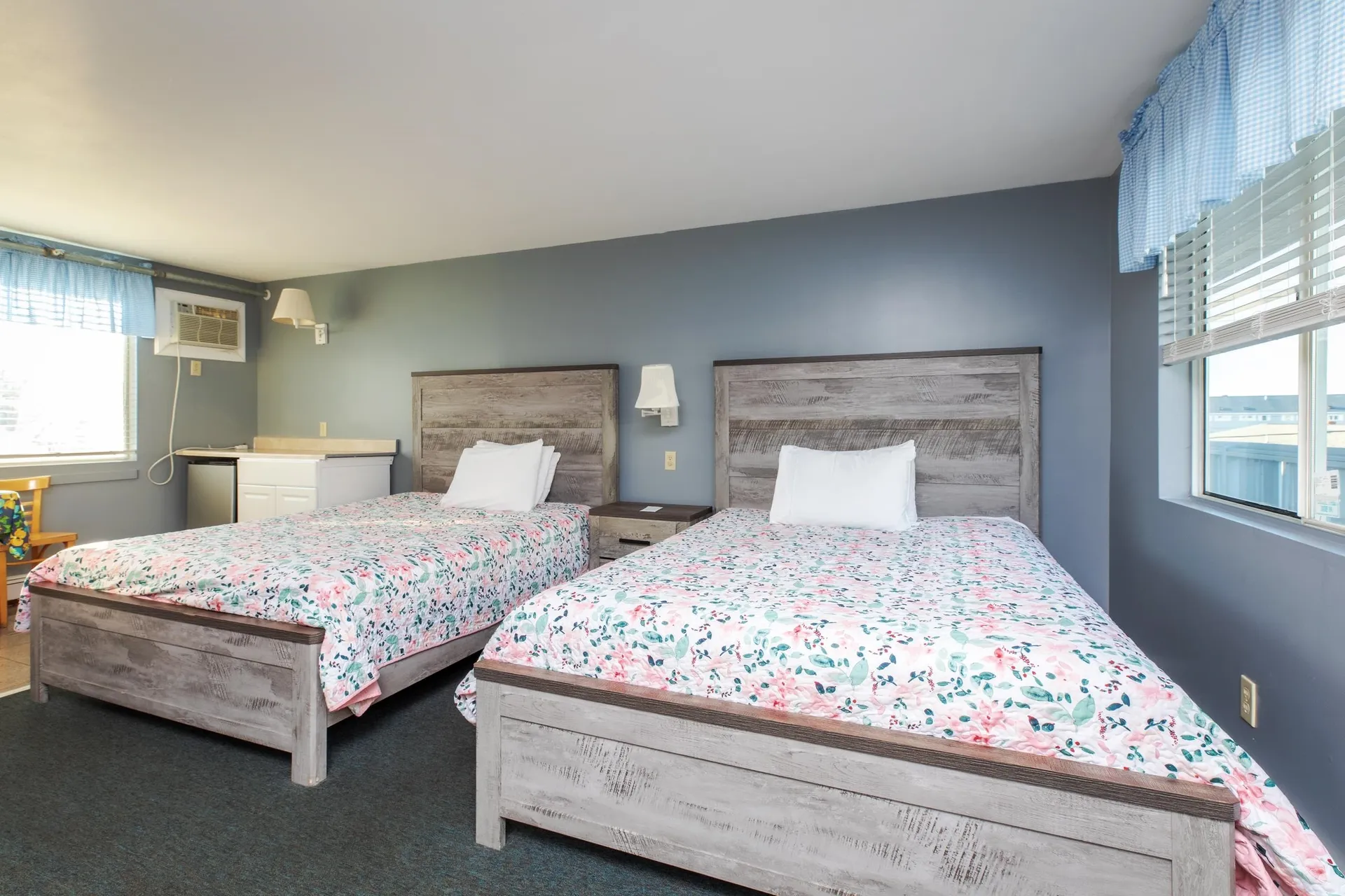 198 Ashworth Avenue Hampton NH 03842