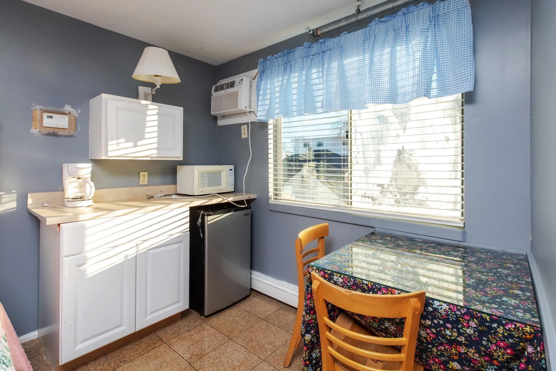 198 Ashworth Avenue Hampton NH 03842