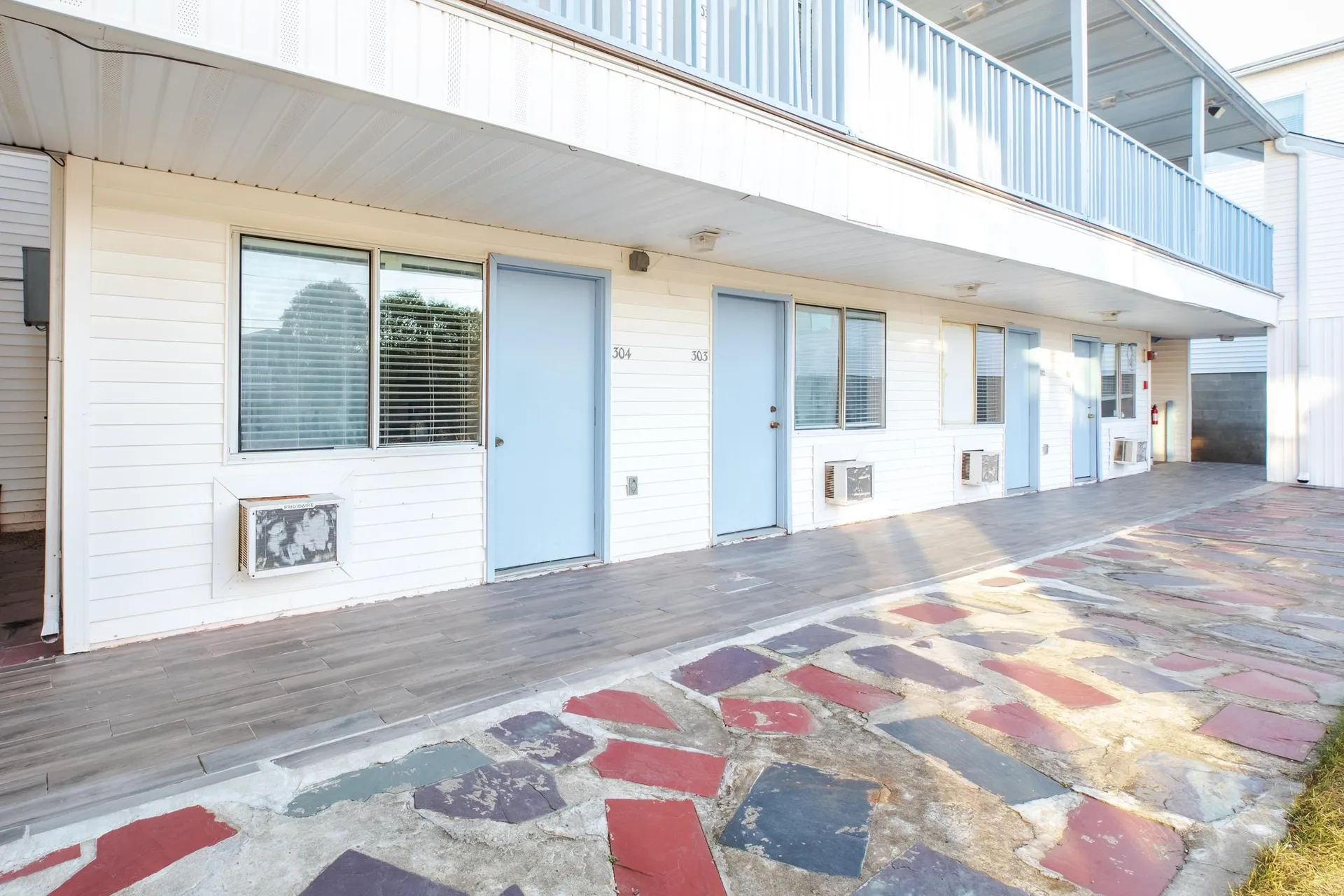 198 Ashworth Avenue Hampton NH 03842