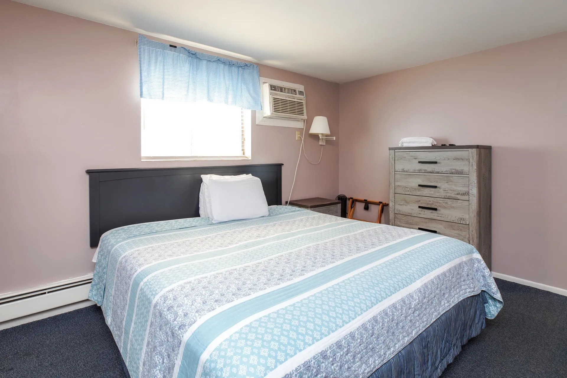 198 Ashworth Avenue Hampton NH 03842