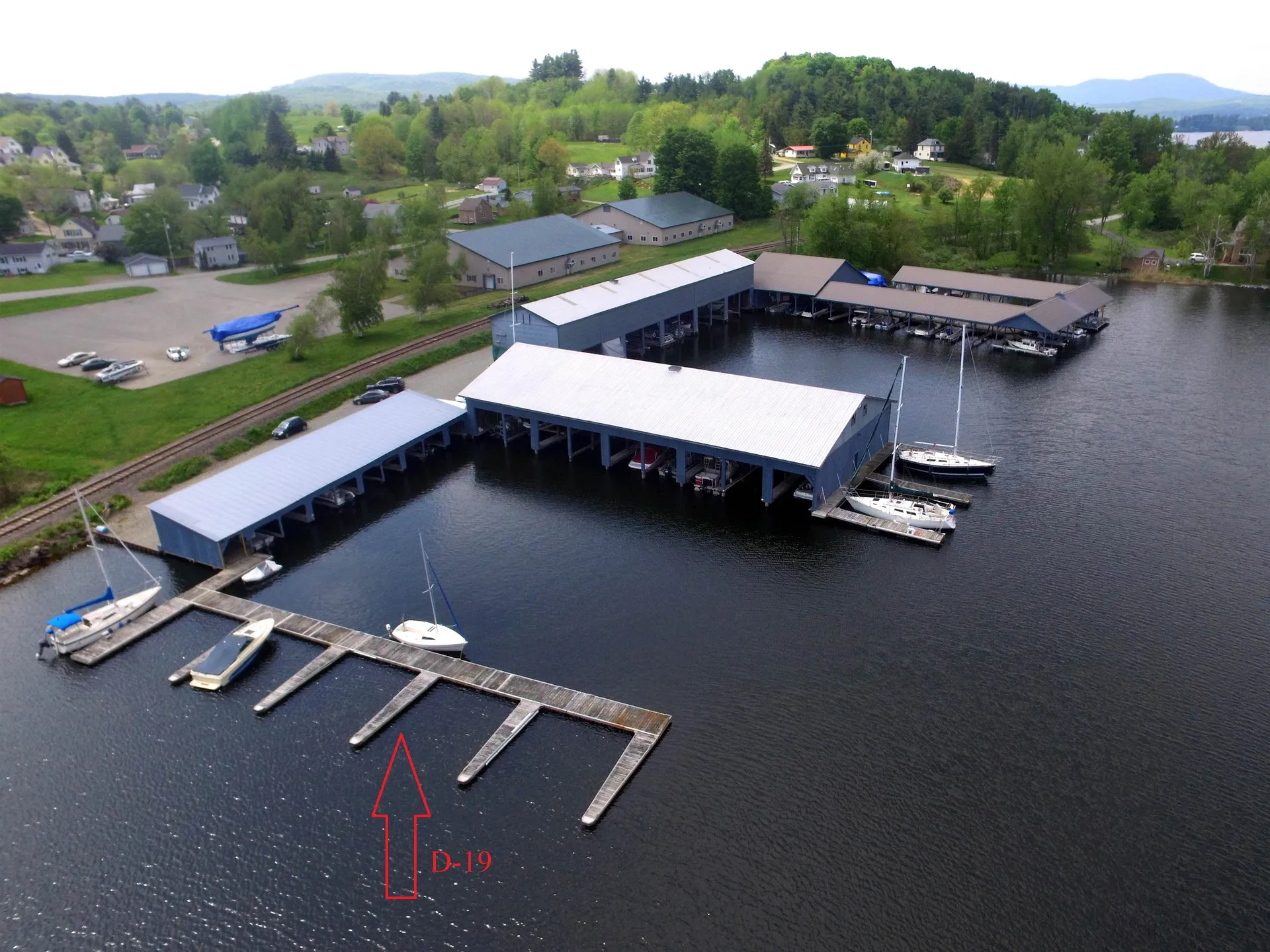 197 Farrants Point Newport City VT 05855