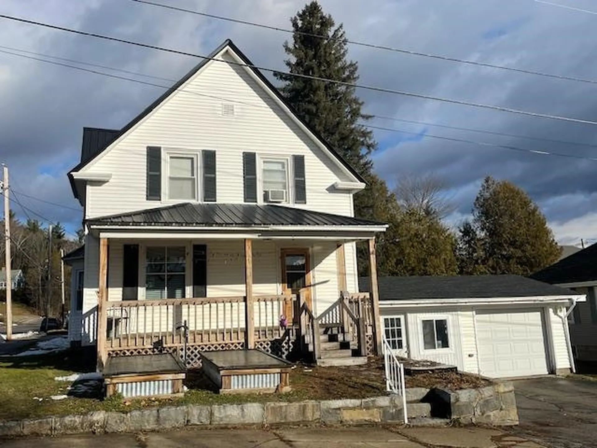 28 10th Street Berlin NH 03570