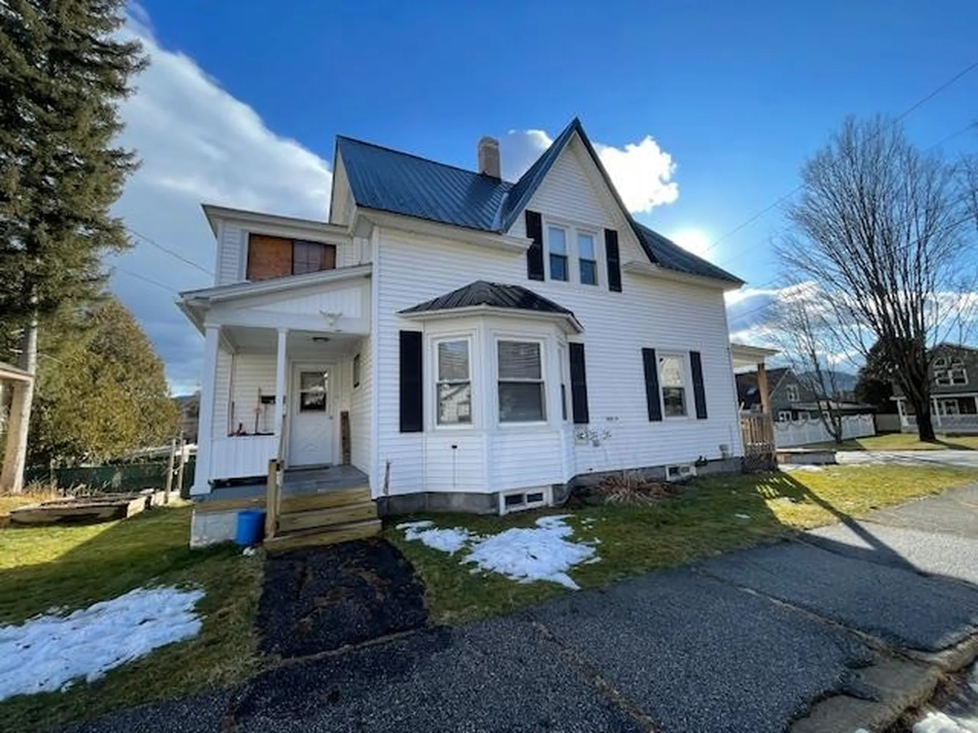 28 10th Street Berlin NH 03570