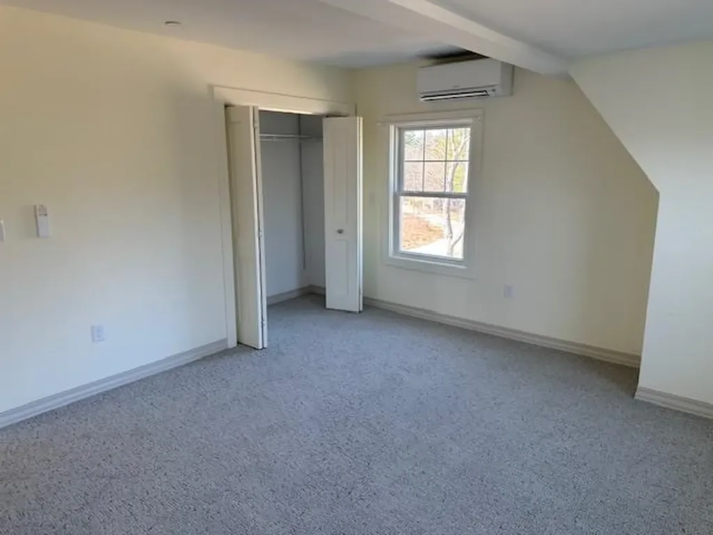 38 Ladds Lane Epping NH 03042