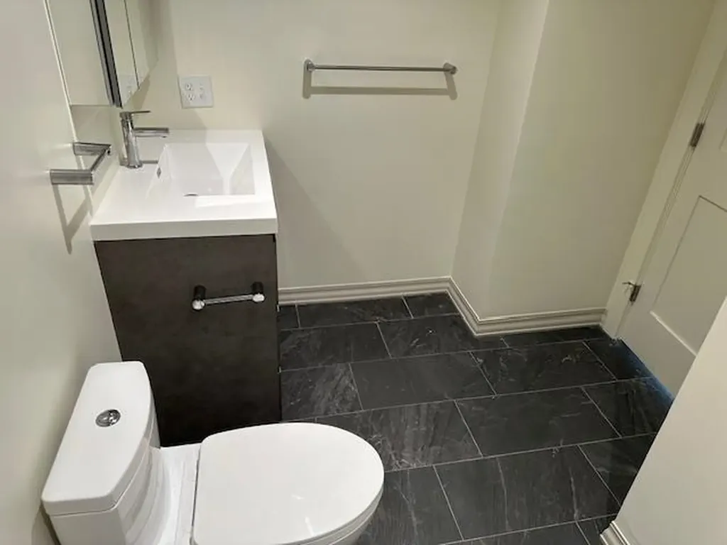 38 Ladds Lane Epping NH 03042