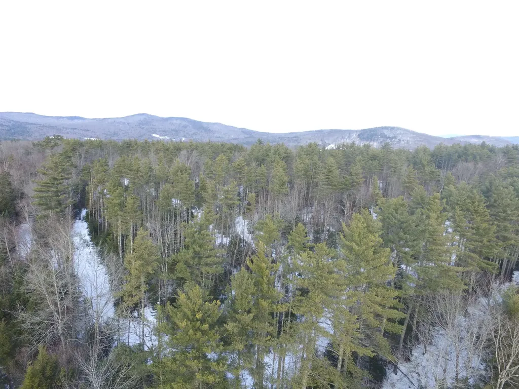 01 Windmill Road Campton NH 03223