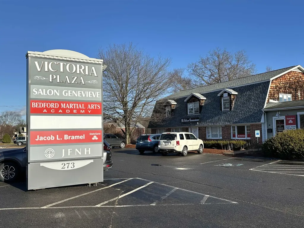 273 South River Road Bedford NH 03110