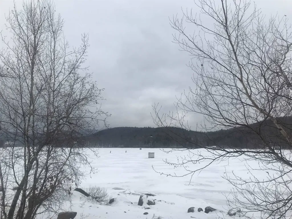 2 Upper Howes Way Wilmington VT 05363