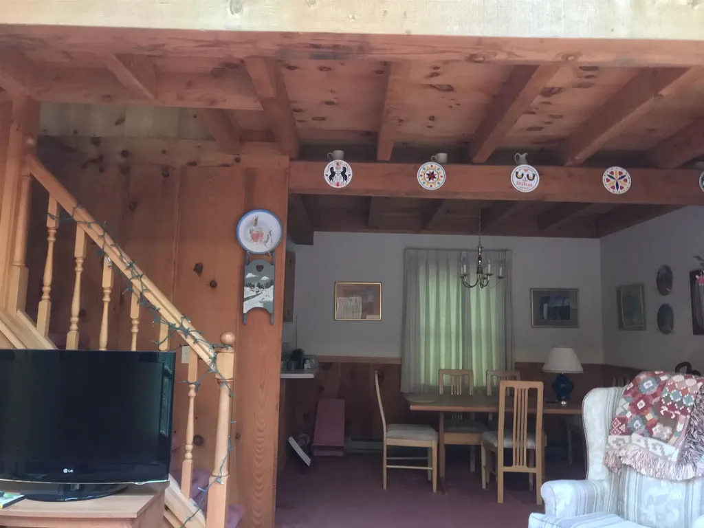 2 Upper Howes Way Wilmington VT 05363