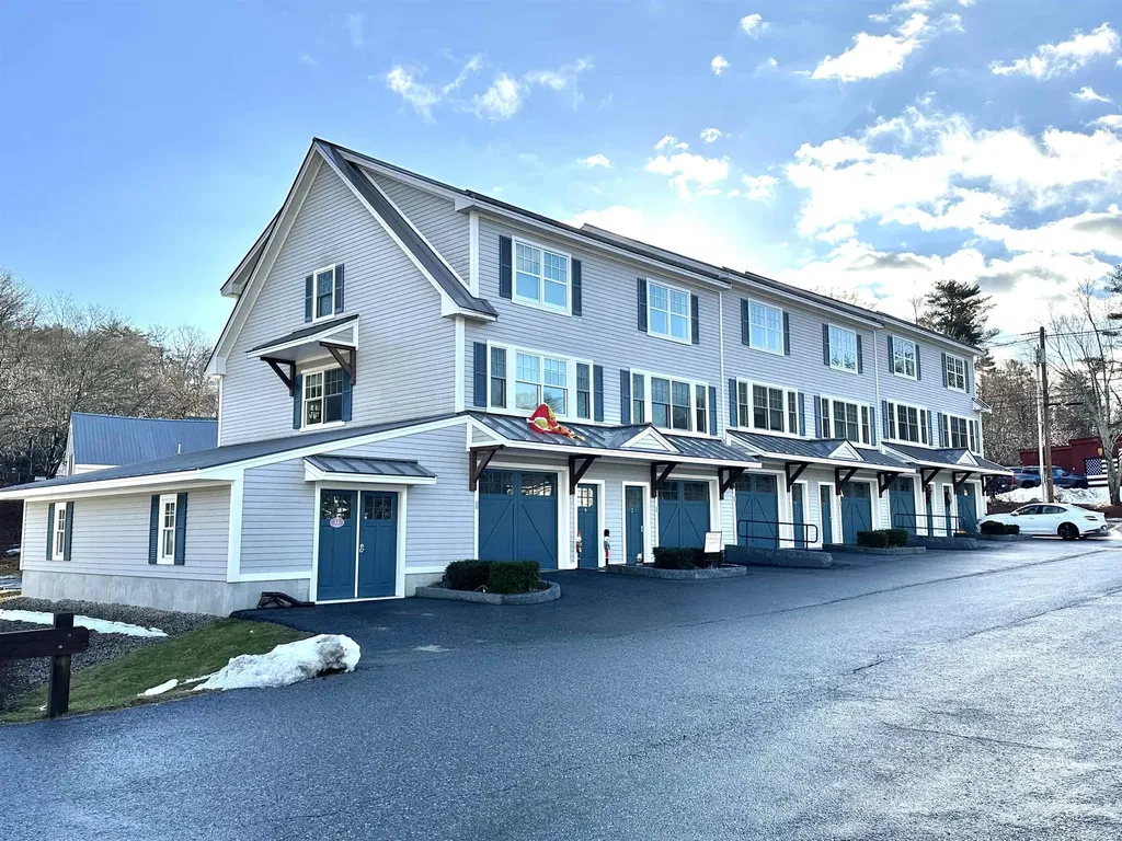 35 & 36 Center Street Wolfeboro NH 03894