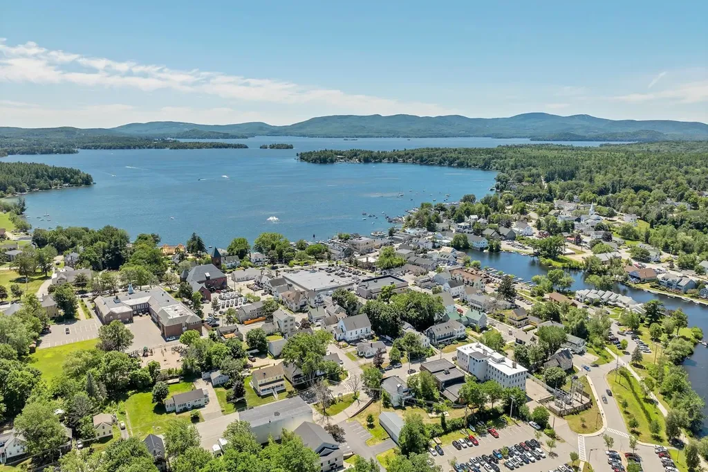 35 & 36 Center Street Wolfeboro NH 03894