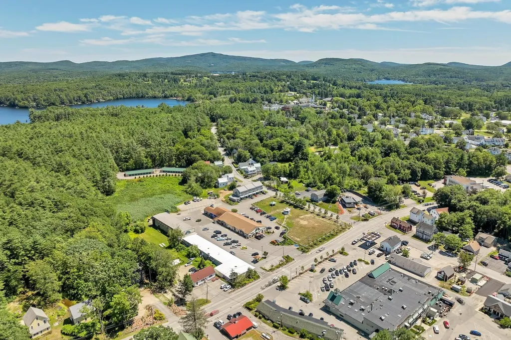 35 & 36 Center Street Wolfeboro NH 03894